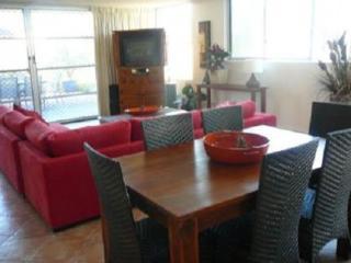 Sundeck Gardens Aparthotel 3*