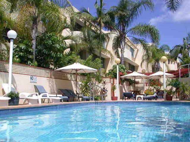 Sundeck Gardens Aparthotel